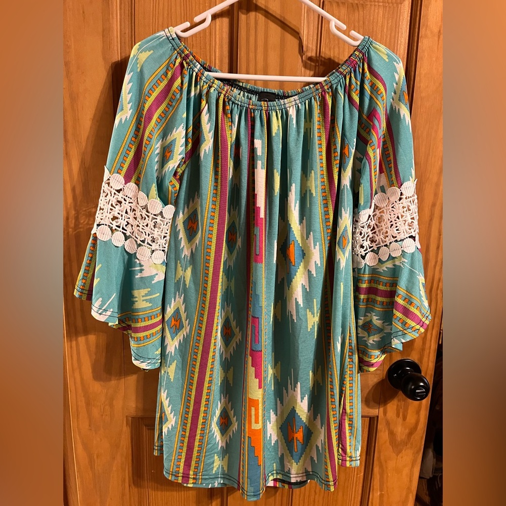 WinWin Teal and Multicolor Boho Blouse in Size Large/XL